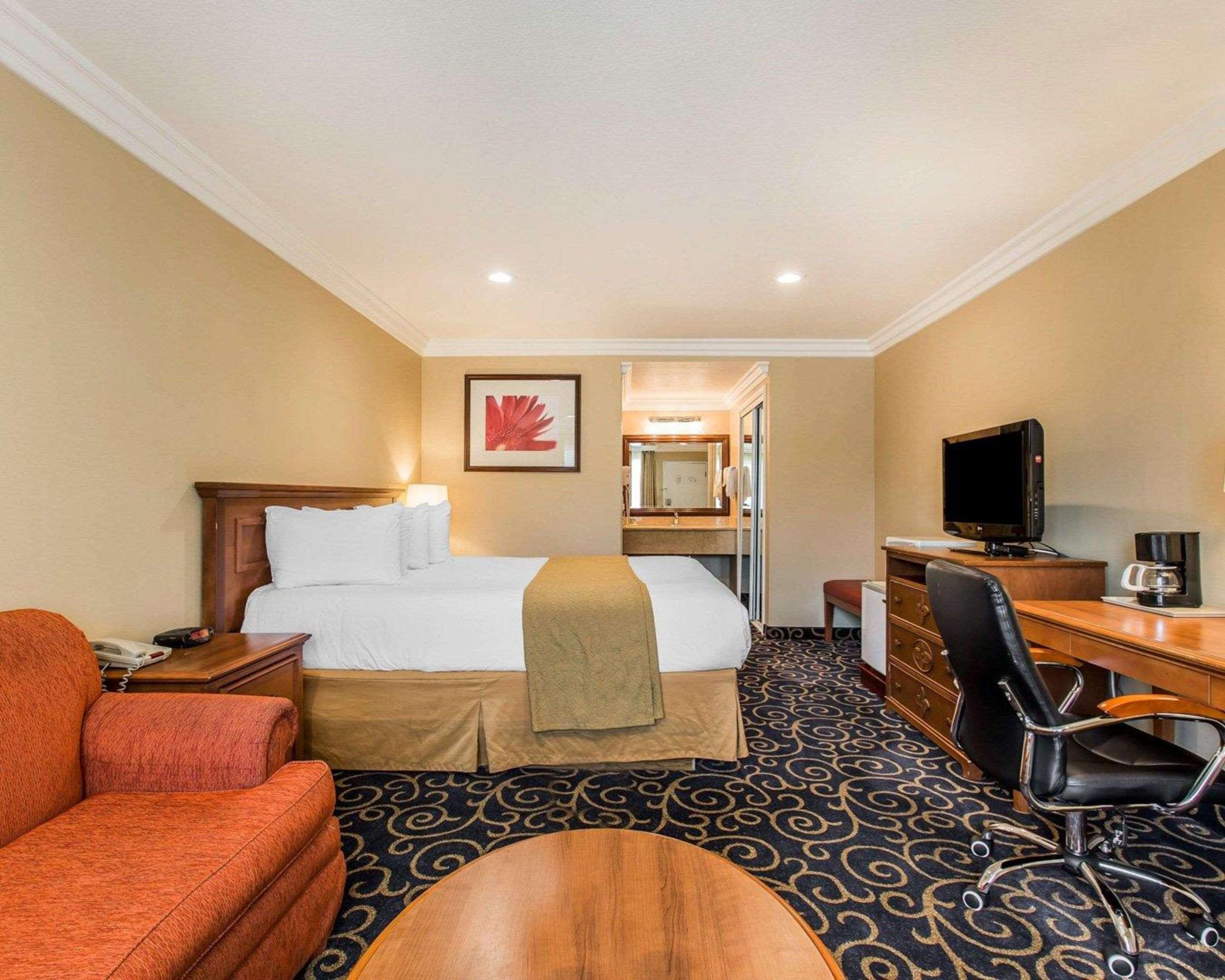 Quality Inn Long Beach - Signal Hill Eksteriør billede